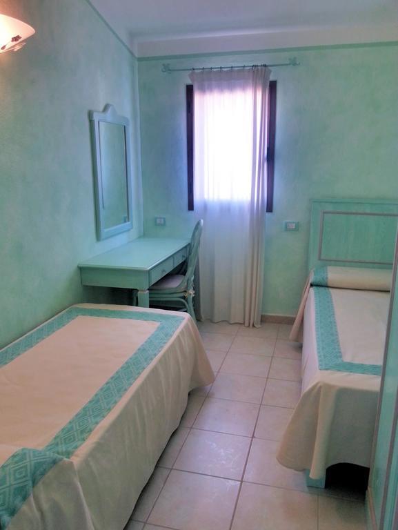 Residence Riva Azzurra Cannigione Værelse billede